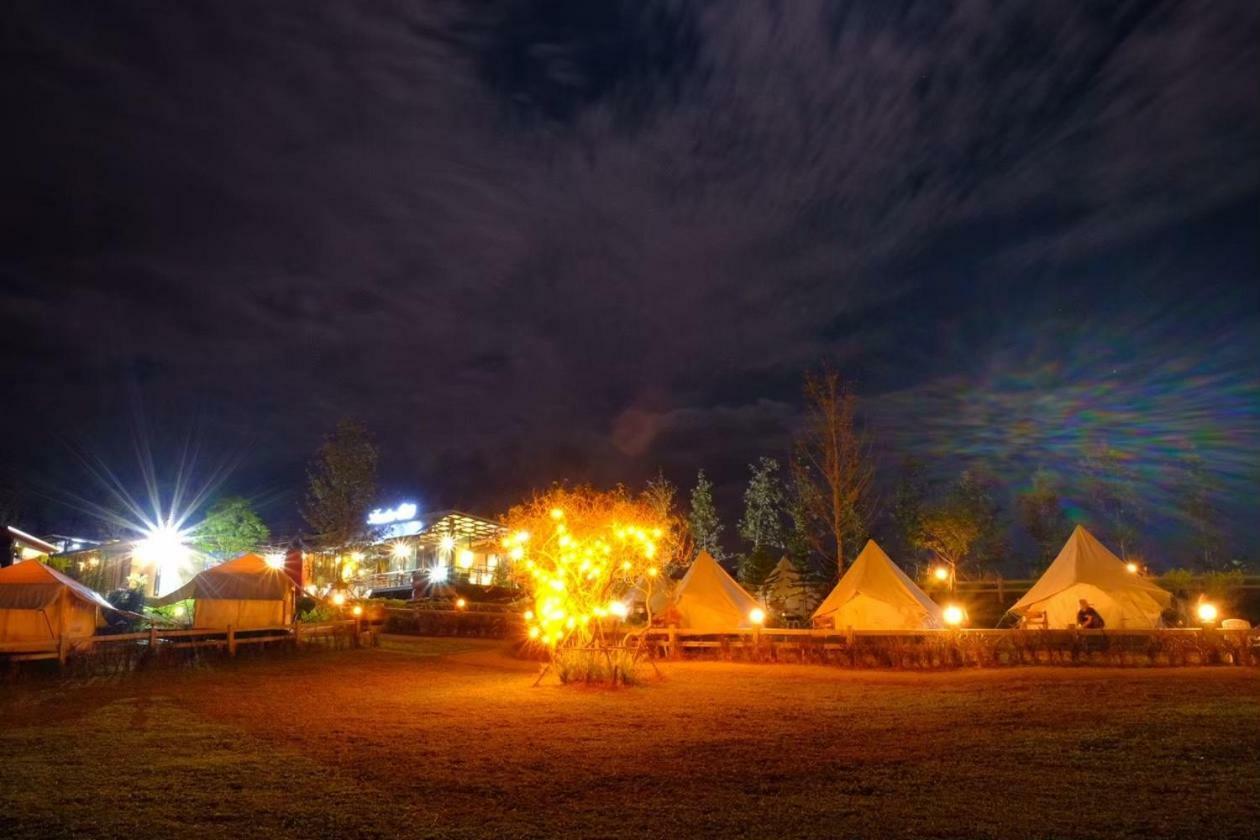 Hotel Kondee Cino Cafe & Glamping Amphoe Amphoe Khao Kho Exterior foto